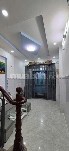 bán nhà trệt 2lầu hẻm 157/58/..Dương Bá Trạc, P1Q8.