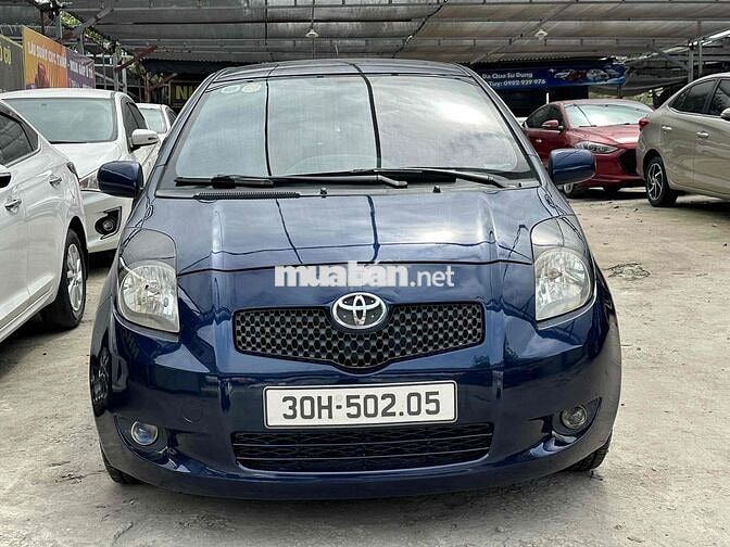 Toyota Yaris 2007 1.5 AT Coupe - 180000 km