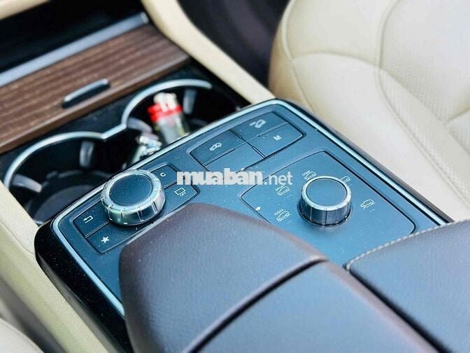 Mercedes Benz GLS400 4Matic  Model 2017