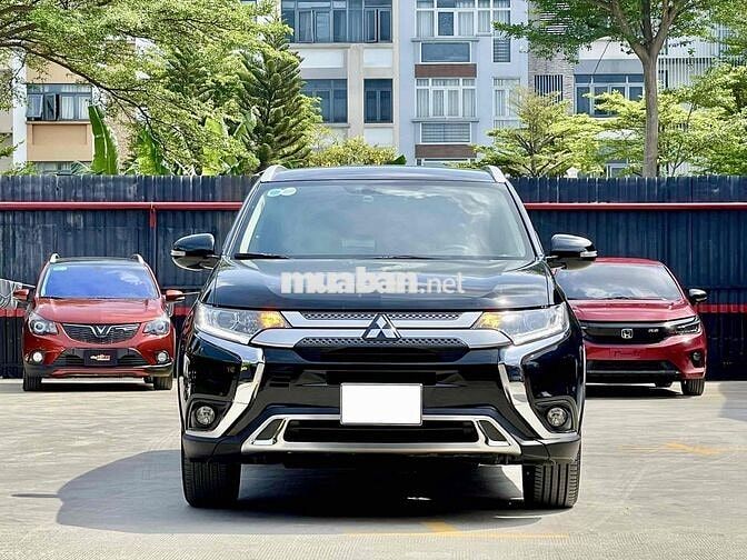 Outlander 2020 2.0 CVT - 22000km chủ đi ít giữ kỹ