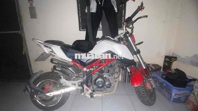 Benelli TNT 125
