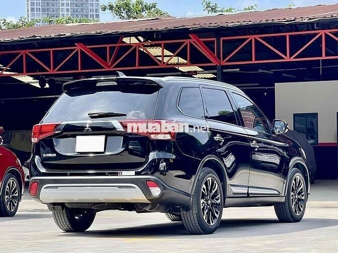 Outlander 2020 2.0 CVT - 22000km chủ đi ít giữ kỹ
