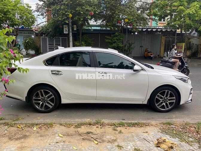 Kia Cerato 2019 Luxury 1.6AT