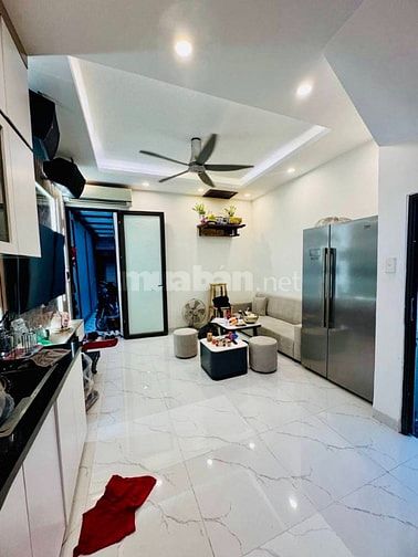 Bán Nhà Bạch Mai_Vị Trí Đẹp_Cách ÔTÔ Tránh Vài Nhà_DT30m/5Tầng_Hơn 5Tỷ