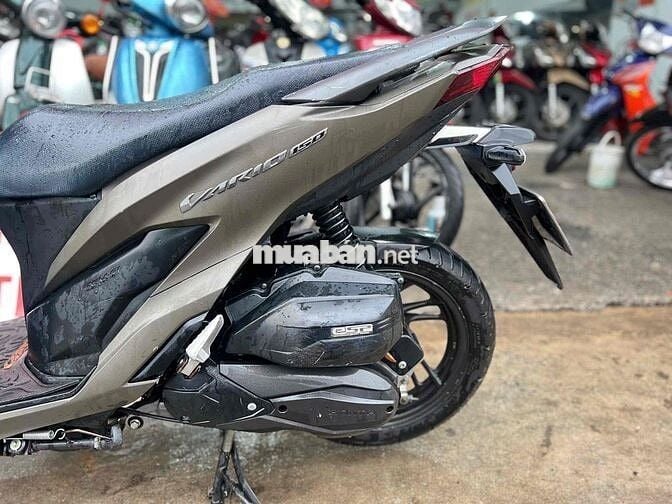 Bán Honda Vario chính chủ - Máy zin - Xe đi cực ít