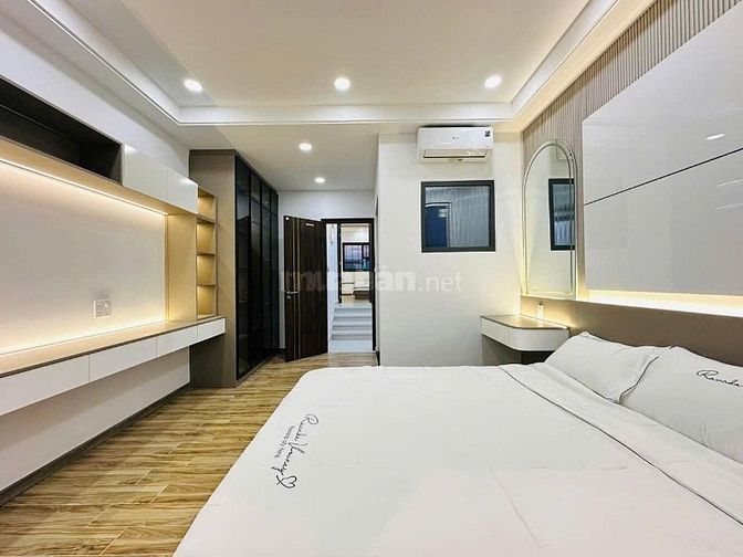 Cần vốn làm ăn bán gấp nhà Ny Sư Huỳnh Liên P.10 Tân Bình DT: 60,4m2 G