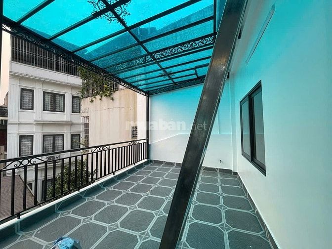 Bán nhà 4PN, 3 tầng, 5m mặt tiền, ở Khương Trung, Thanh Xuân, Hà Nội. 