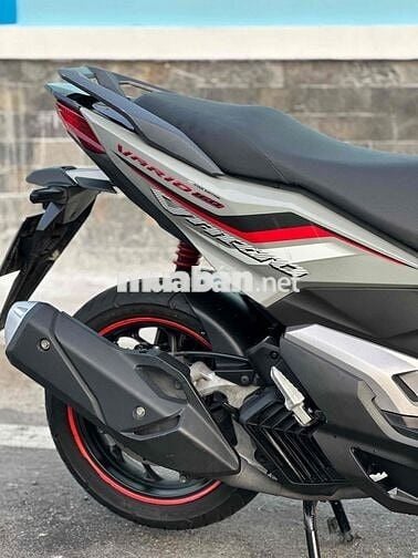 Vario 160 2023 ABS 1 chủ kí giấy