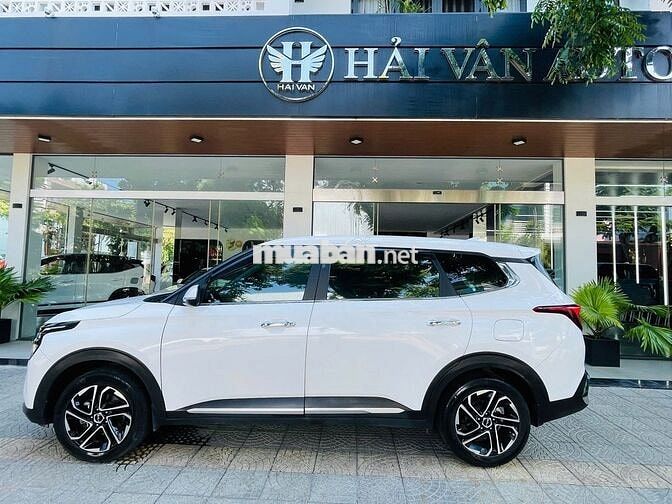 Kia Carens 2023 1.5G IVT - 63000 km
