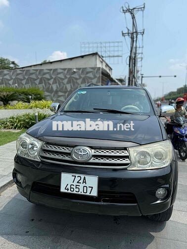 Toyota Fortuner 2010 tự động gd đẹp rẻ sẵn dùng