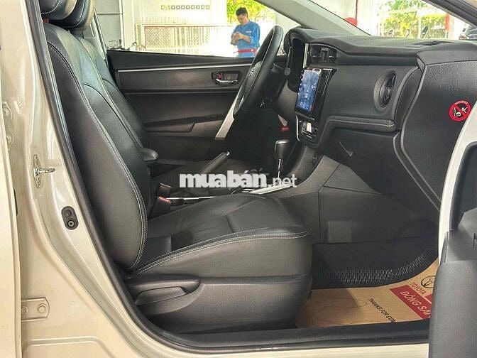 Corolla Altis 2022 1.8G - Trắng Ngọc Trai
