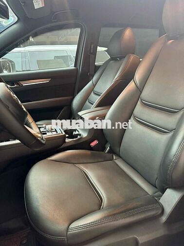Mazda CX 8 2022 trắng chạy lướt 20.000km