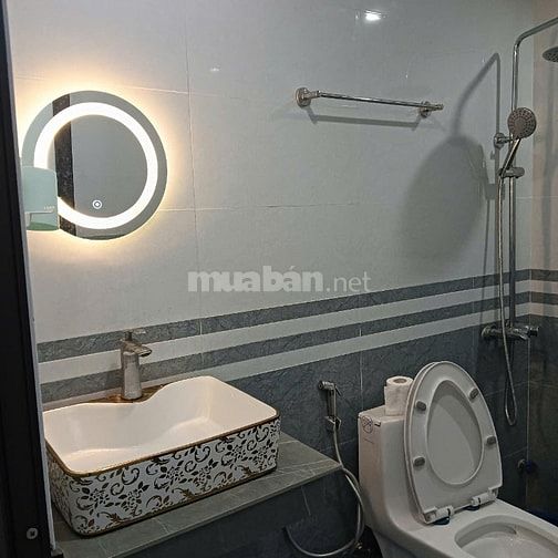 Cho thuê phòng trọ 35m2 giá rẻ Phú thượng