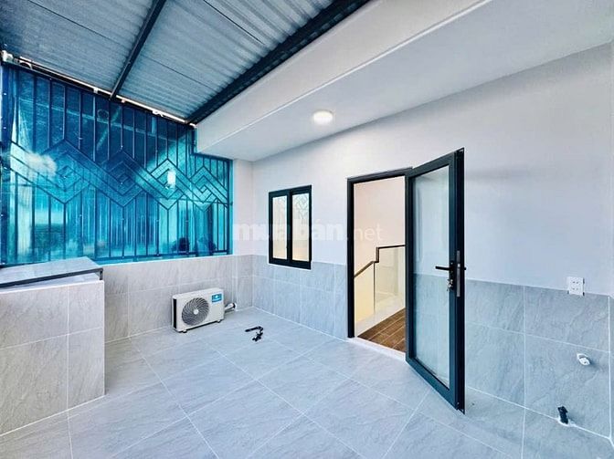Đi nước ngoài định cư bán gấp nhà ở đường Bình Thới, phường 10, quận 1