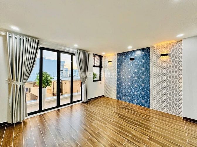 Đi nước ngoài định cư bán gấp nhà ở đường Bình Thới, phường 10, quận 1
