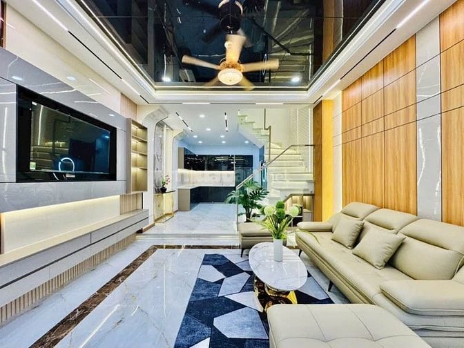 Đi nước ngoài định cư bán gấp nhà ở đường Bình Thới, phường 10, quận 1