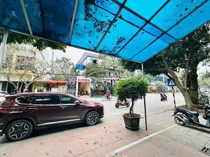 CHÍNH CHỦ BÁN NHÀ LIỀN KỀ LÔ GÓC PHÚ HÀ, SƠN TÂY - GIÁ HỢP LÝ