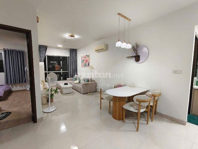 Chung cư Carillon 1, Hoàng Hoa Thám, TB: 80m2, 2p ngủ, ban công 13tr/t