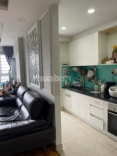 Chung cư Screc, Trường Sa, Quận 3: 85m2, 2p ngủ, full nội thất, 13tr