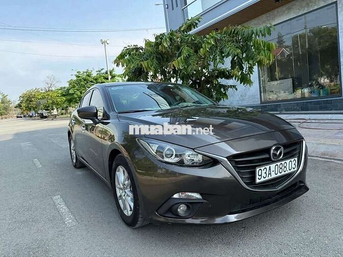 Mazda 3 2017 1.5 AT Sedan - 71000 km