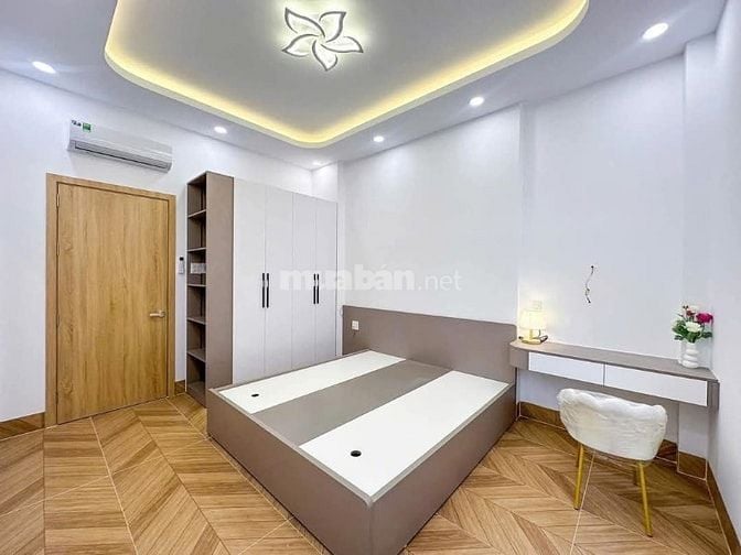 HOT HOT NHÀ PHỐ Q4 GIÁ CỰC TỐT|đường Xóm Chiếu P16 Q4|hẻm xe hơi|SHR
