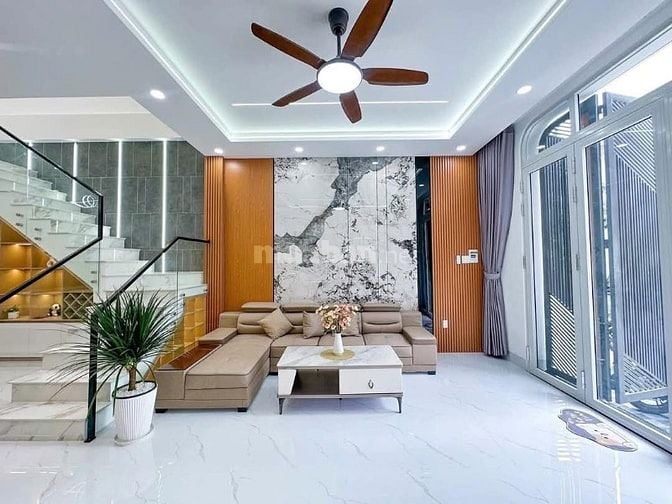 HOT HOT NHÀ PHỐ Q4 GIÁ CỰC TỐT|đường Xóm Chiếu P16 Q4|hẻm xe hơi|SHR