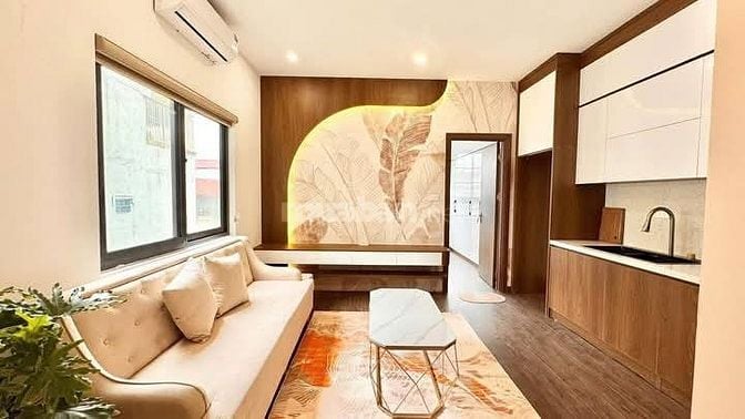 Nhà Đẹp Dòng Tiền, Đường Láng, Đống Đa 75 m, 7 tầng, mt 4.6m, 18.5 tỷ
