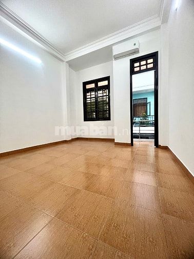 bán nhà q12 3 tấm đúc 4x12 3phòng ngủ đường Lê Văn Khương giá 3.900tr 