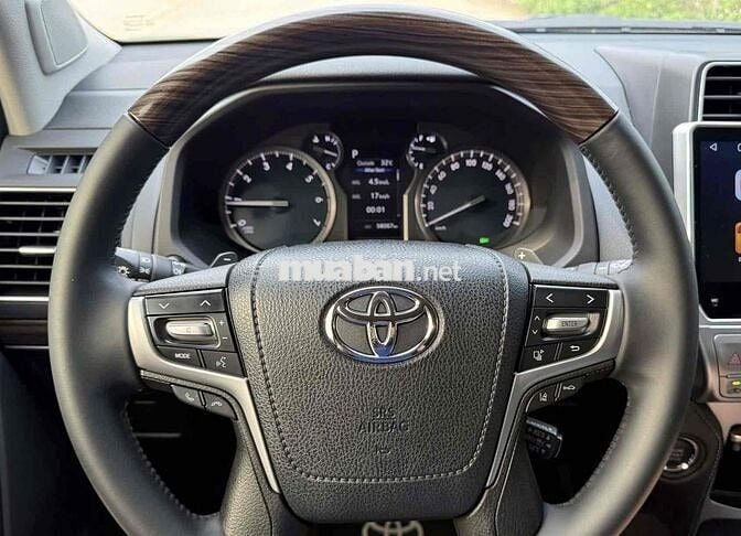 LandCruiser_Prado Model 2022 Bao Bank 90%