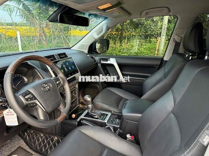 LandCruiser_Prado Model 2022 Bao Bank 90%