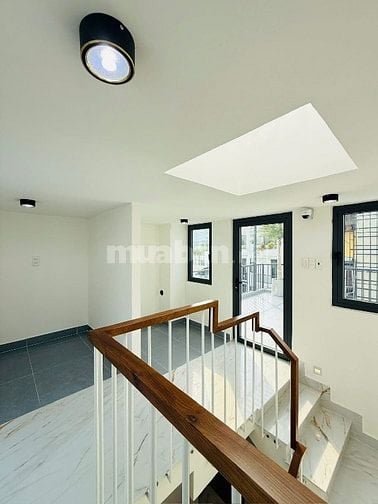 Bán nhà đường Cao Thắng Q3 kế trường Tiểu học Nguyễn Sơn Hà - 48m2 3tỷ