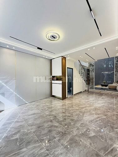 Bán nhà đường Cao Thắng Q3 kế trường Tiểu học Nguyễn Sơn Hà - 48m2 3tỷ