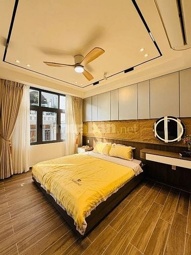 Bán nhà đường Cao Thắng Q3 kế trường Tiểu học Nguyễn Sơn Hà - 48m2 3tỷ