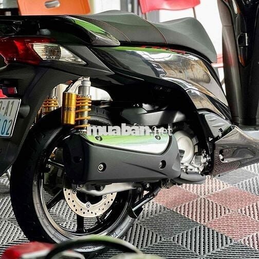 Dư dùng Honda SH 300i Nhập Ý