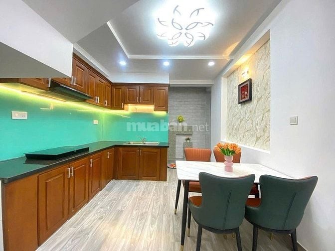 CƠ HỘI DUY NHẤT BÁN NHÀ HXH Đ NGUYỄN THẦN HIẾN, Q4, DT 49,5m2, GIÁ TỐT