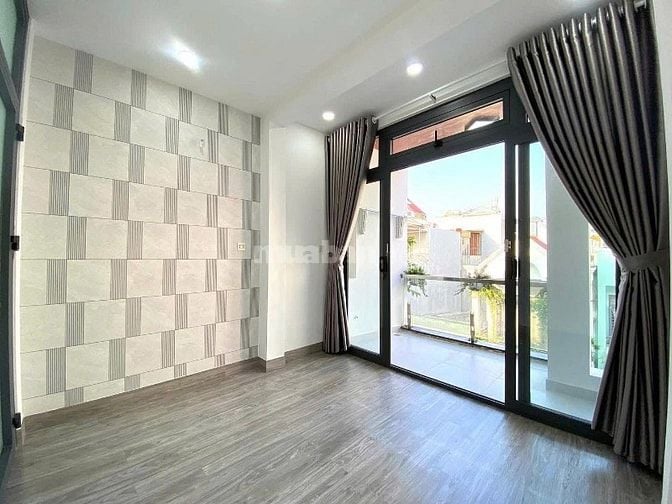 CƠ HỘI DUY NHẤT BÁN NHÀ HXH Đ NGUYỄN THẦN HIẾN, Q4, DT 49,5m2, GIÁ TỐT