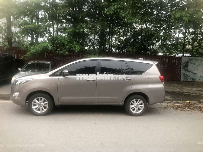 Toyota Innova 2020 E 2.0 MT - 69999 km