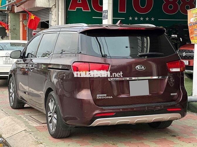 Kia Sedona 2018 2.2 DATH - 128000 km