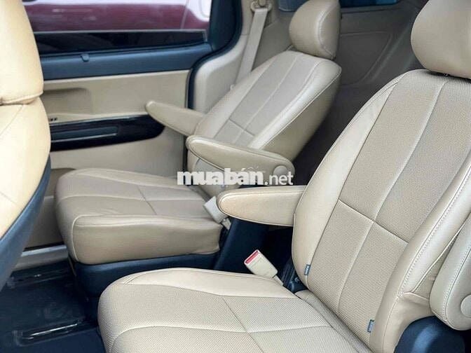 Kia Sedona 2018 2.2 DATH - 128000 km