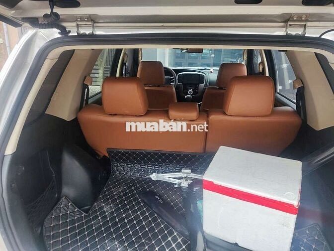 Ford Escape 2010 - 150000 km