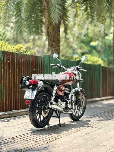 Honda CB 350 H’ness 2024