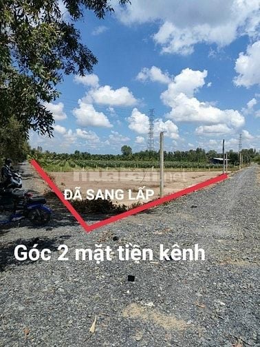Cần bán miếng đất thổ cư 365m2 góc 2 mặt tiền kênh đường 3m.