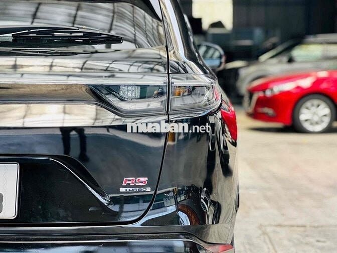 HRV RS 2024 LƯỚT 4.800 KM NHƯ MỚI