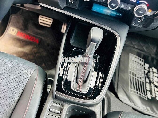 HRV RS 2024 LƯỚT 4.800 KM NHƯ MỚI
