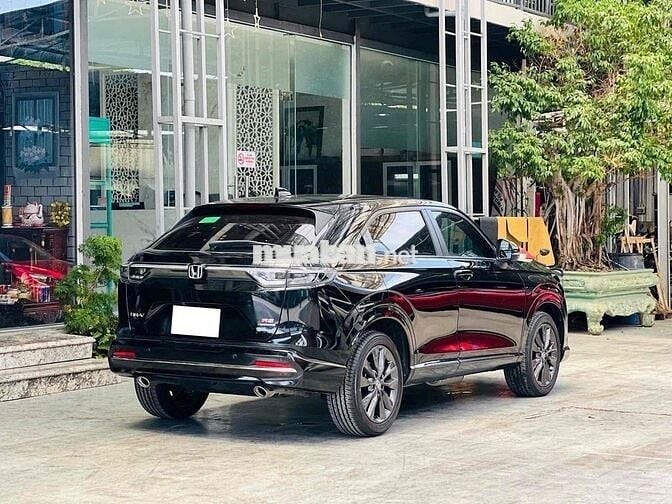 HRV RS 2024 LƯỚT 4.800 KM NHƯ MỚI