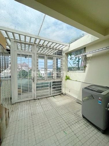 Cho thuê phòng Singapore, đủ tiện nghi, có khoá vân tay,phòng 3-4nguoi