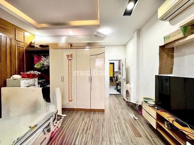 NHÀ Ở NGAY  Kỳ Đồng nhà 1T2L liền kề trường đh sự phạm HCM, dt: 68m2
