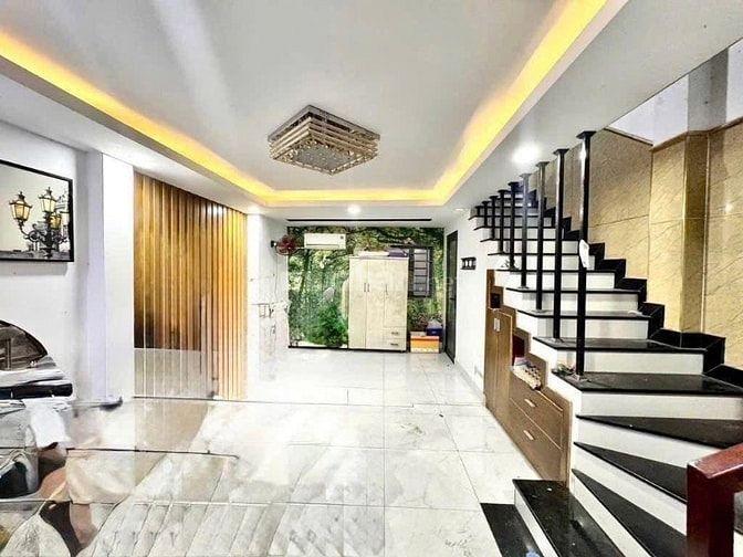 NHÀ Ở NGAY  Kỳ Đồng nhà 1T2L liền kề trường đh sự phạm HCM, dt: 68m2