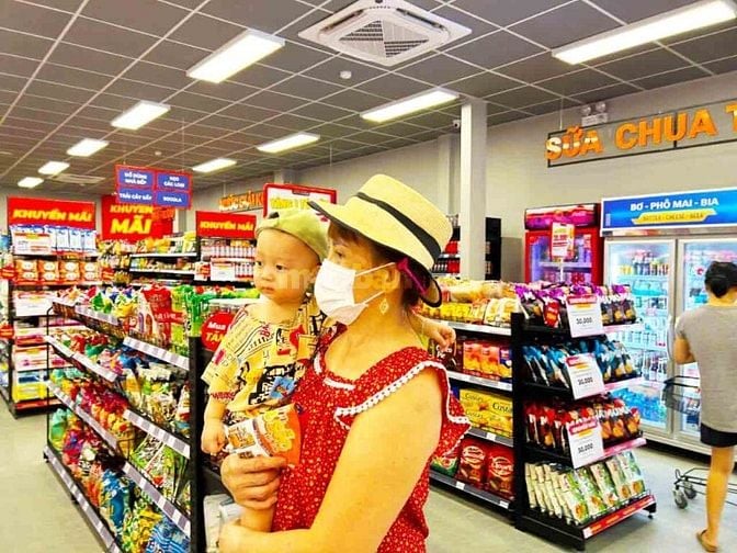 CẦN TUYỂN NHÂN VIÊN: ĐÓNG GÓI ,DÁN TEM HÀNG ( Y/C: TUỔI 20- 55 )