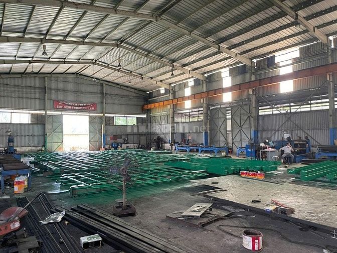 Bán nhà xưởng mới đẹp trong KCN Bến Lức,Long An,KV: 4.800m2,X: 2.300m2